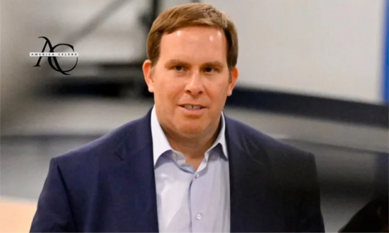 patrick dumont at an event
